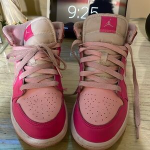 Barbie Jordan- Size 2.5